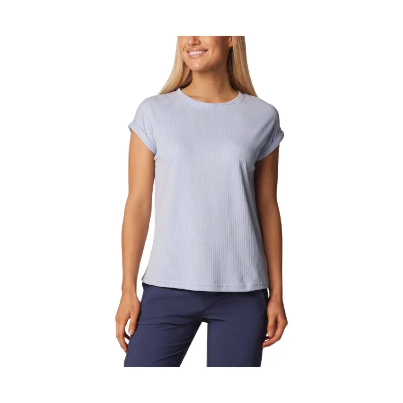 Columbia Women's Crystal Pine Tee - Whisper - ONLINE STORE CREDIT/EXCHANGE ONLY