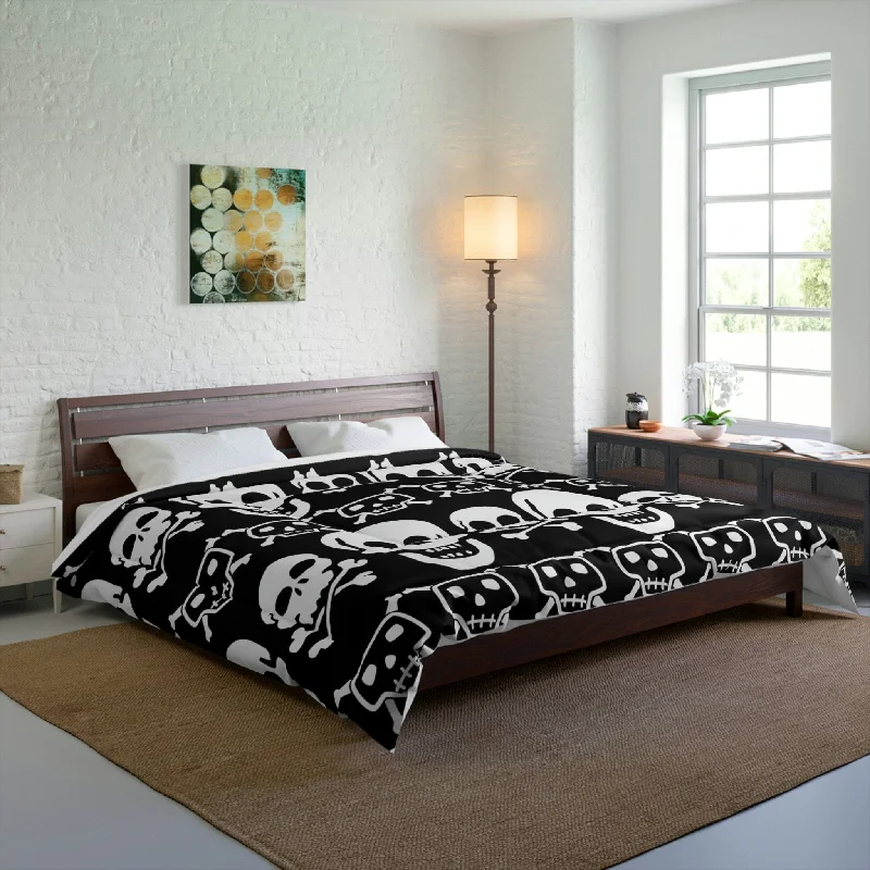 Skull Heads & Crossbones Comforter