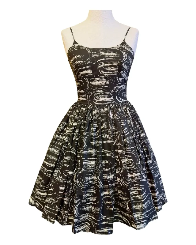 Gwen Dress in Black Swish Print