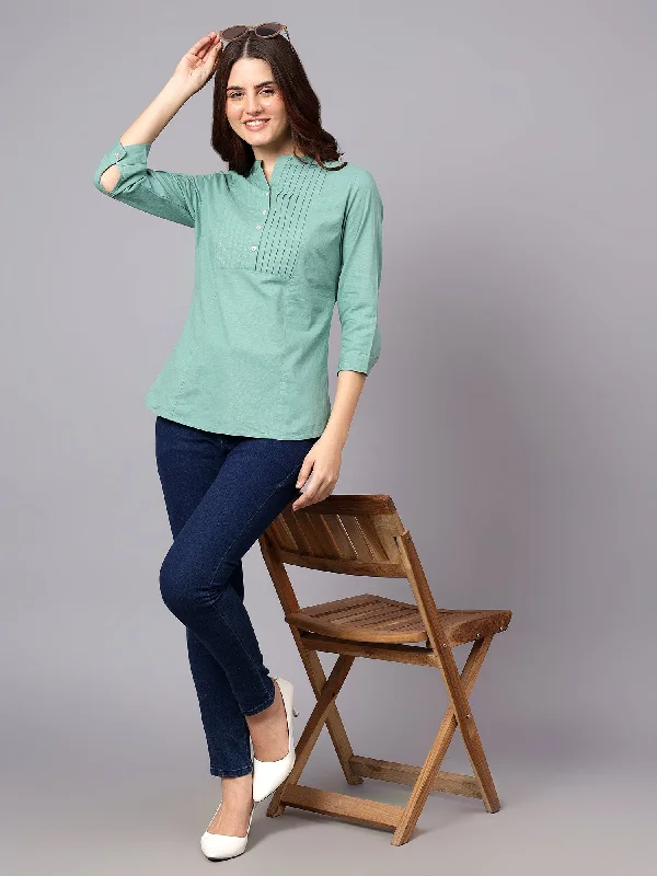 Women's Light-Green Solid Mandarin Collar 3/4th Sleeves Casual Tunic